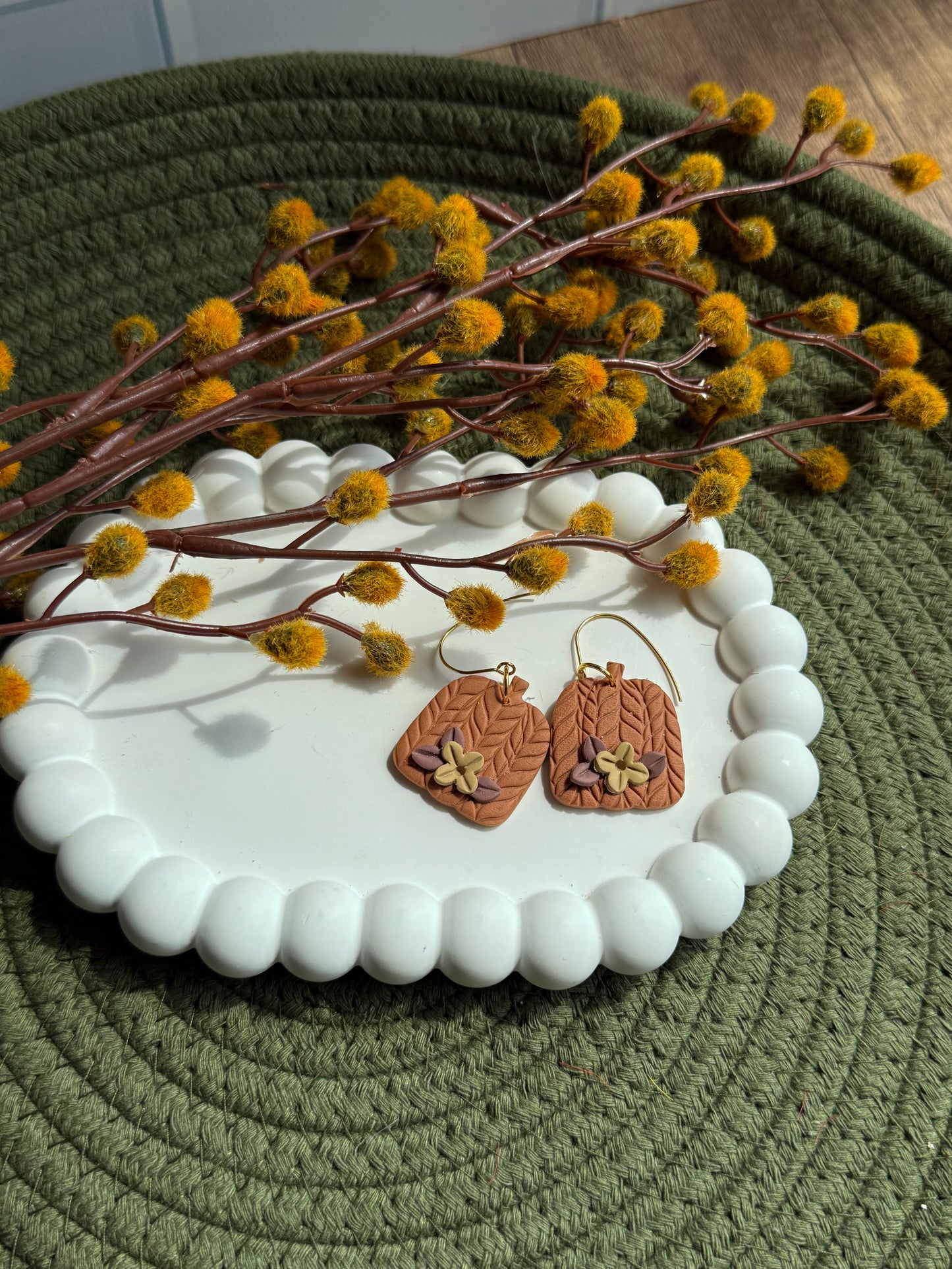 Cable Knit Floral Pumpkins