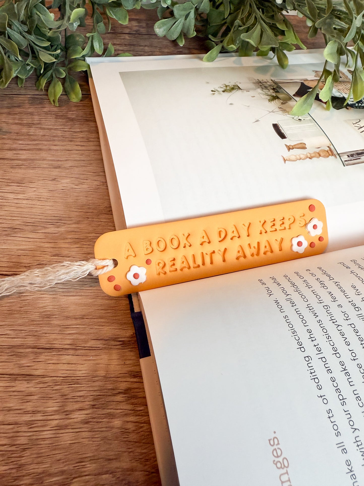 Words of Wit Bookmarks (Multiple Colors)